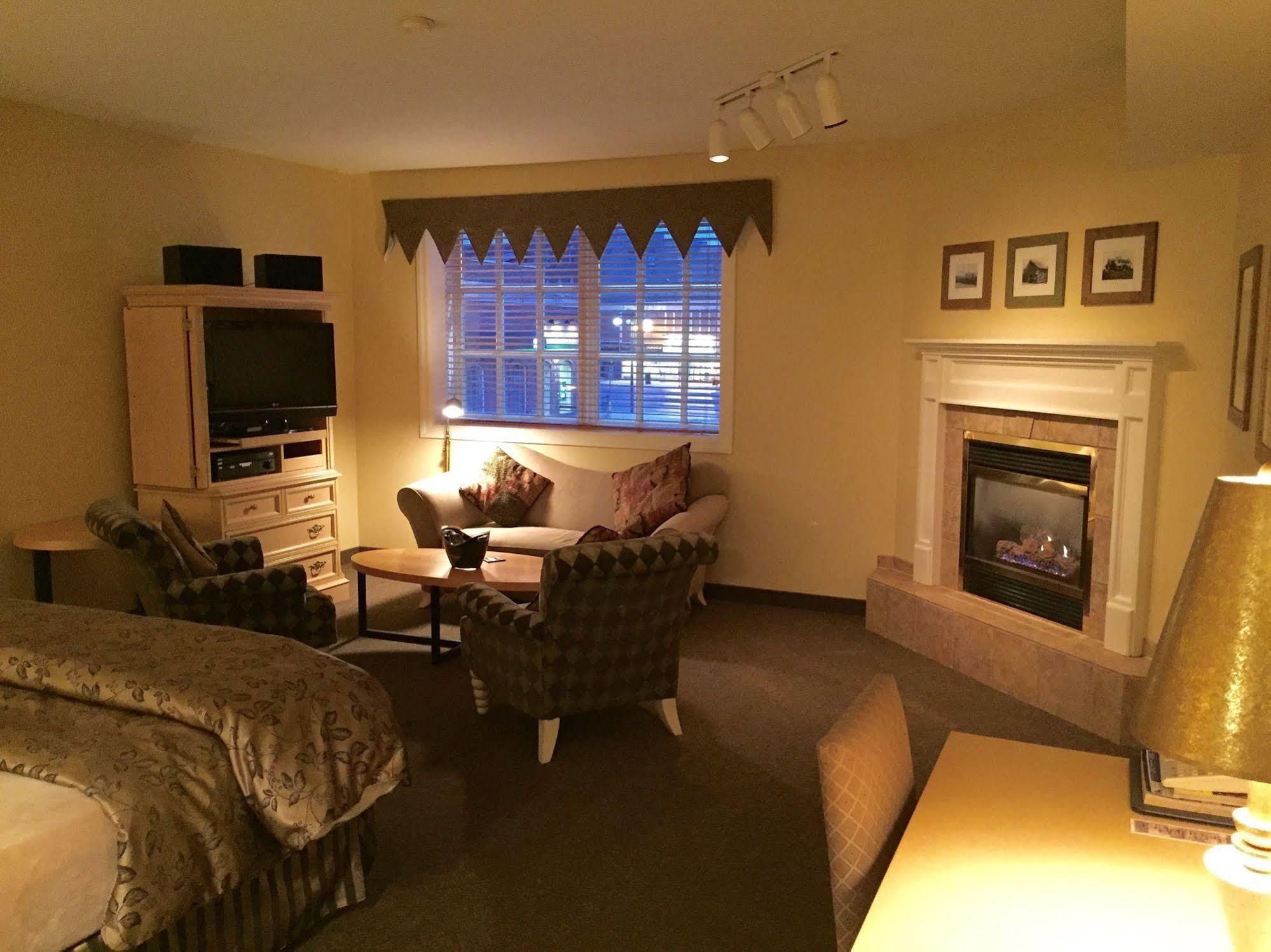 The Annex Room Suites Stratford Esterno foto